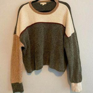 Green Fleece Color Block Sweater, Size Large- Fits Medium for a less Flowy look.